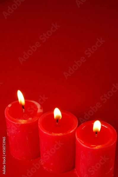 Fototapeta Shot of Light Shinny Candles Background
