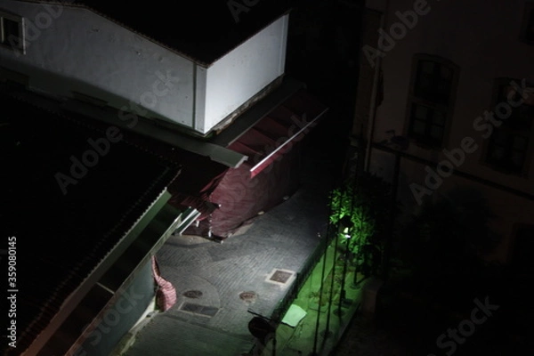 Obraz night street old building