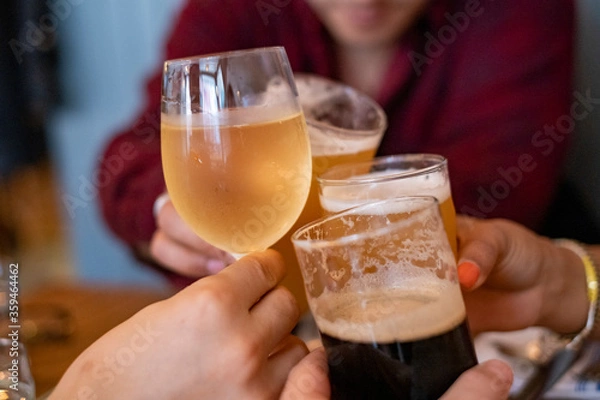 Obraz People toasting with drinks