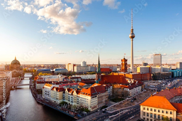 Fototapeta Berlin zachód słońca widok na panoramę miasta z wieżą telewizyjną