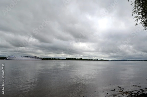 Obraz clouds over the river