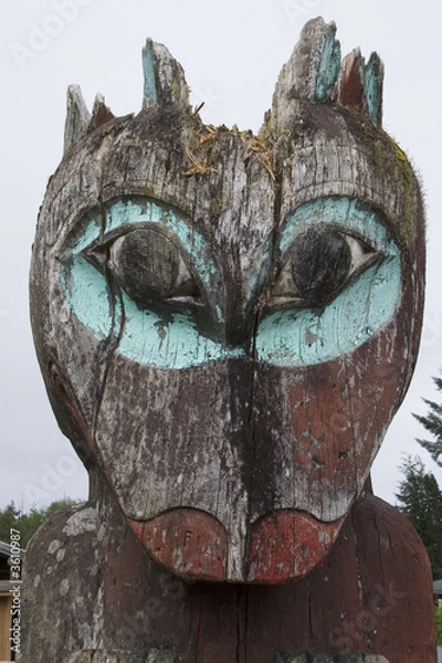 Obraz Alaskan totem pole of Saxman Nature Village Alaska