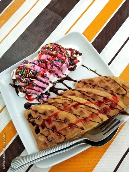 Obraz waffle and sweet ice cream