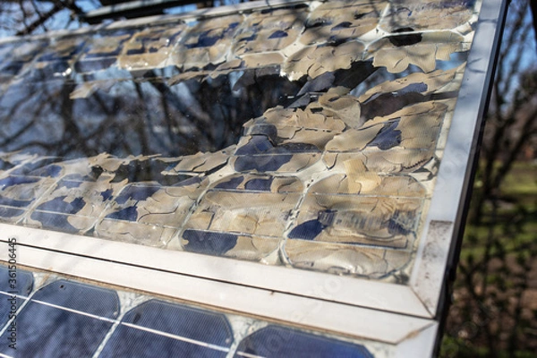 Obraz Broken small solar panel