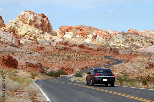 Obraz The winding road ahead