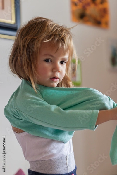 Obraz child are dresses up