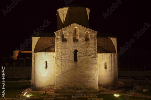 Obraz Archaeological site and medieval church in historic town of Nin, Dalmatia, Croatia
