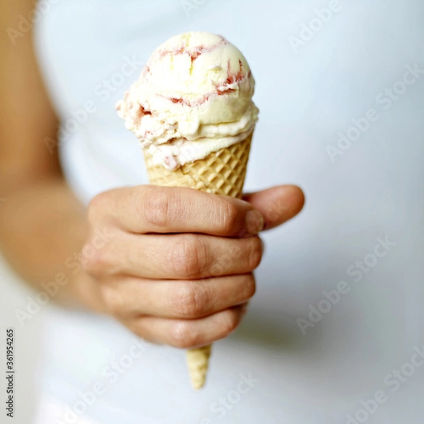 Fototapeta Raspberry ripple ice cream cornet