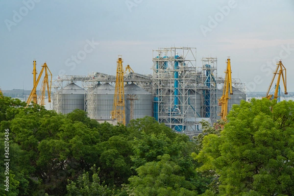 Obraz elevator in the port