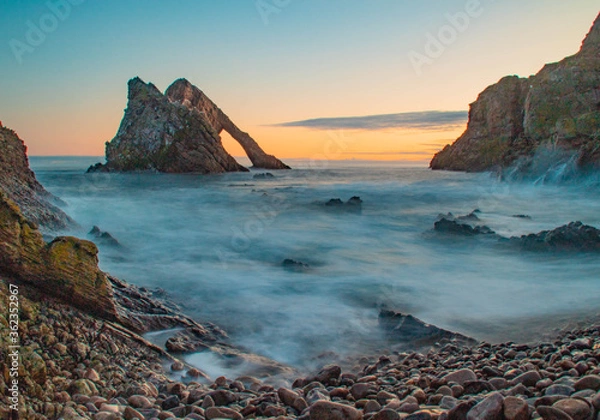 Obraz Long exposure at Bow Fiddle Rock in Scotland