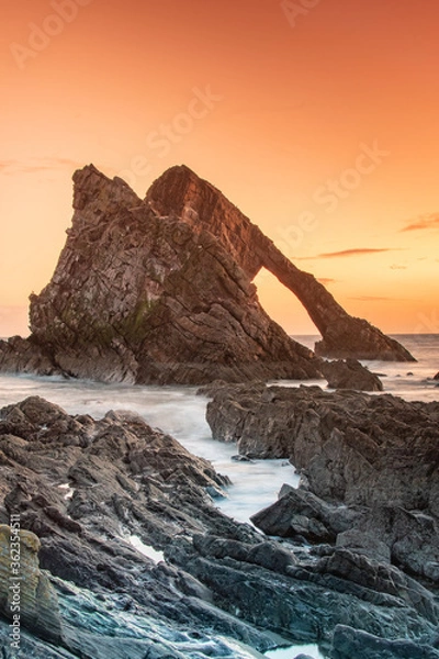 Obraz Sunrise at Bow Fiddle Rock