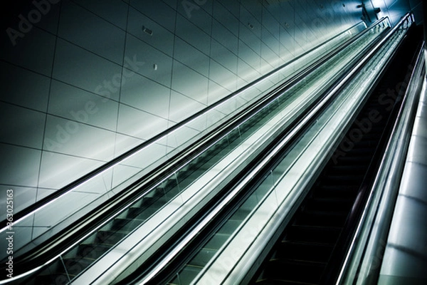 Obraz escalator in the airport