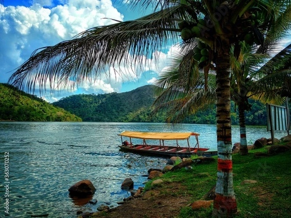 Fototapeta A beautiful place in the middle of the jungle around a lake, in Tarapoto, Peru