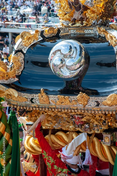 Obraz 灘のけんか祭り、神輿と打ち子のクローズアップ