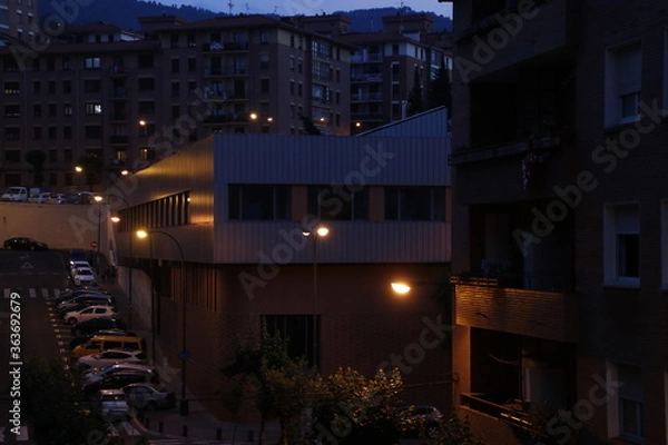 Fototapeta Lanterns in an urban environment