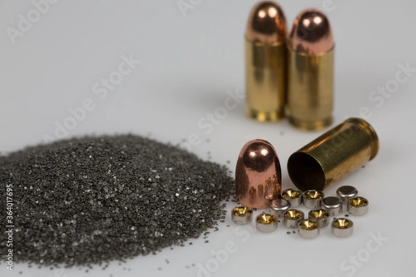 Obraz Gun with bullet