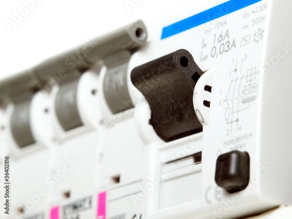 Obraz Bezpieczniki elektryczne
