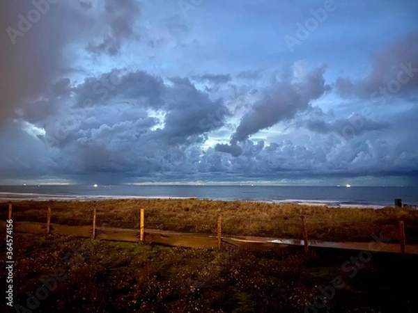 Obraz storm over the sea