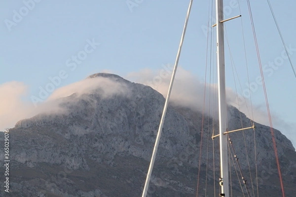 Fototapeta Montain and clouds