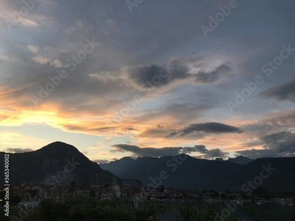 Obraz sunset over the mountains