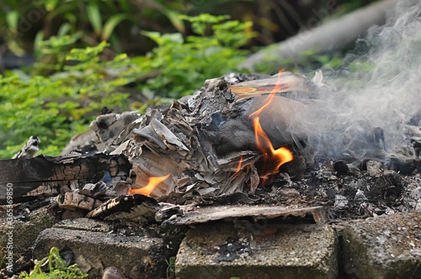 Obraz Fire burning wood & box