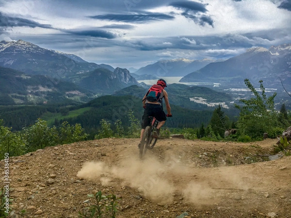 Obraz Mountain Biker in Squamish 