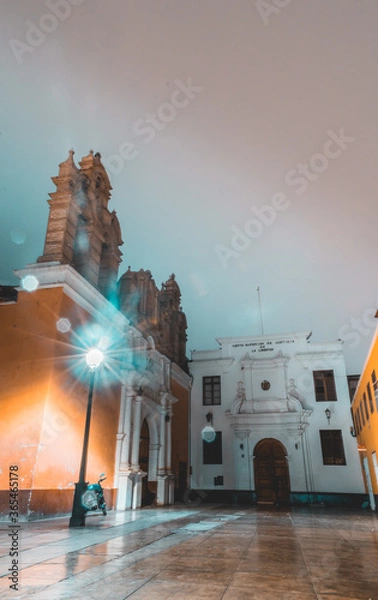 Obraz IGLESIA DE NOCHE EN TRUJILLO