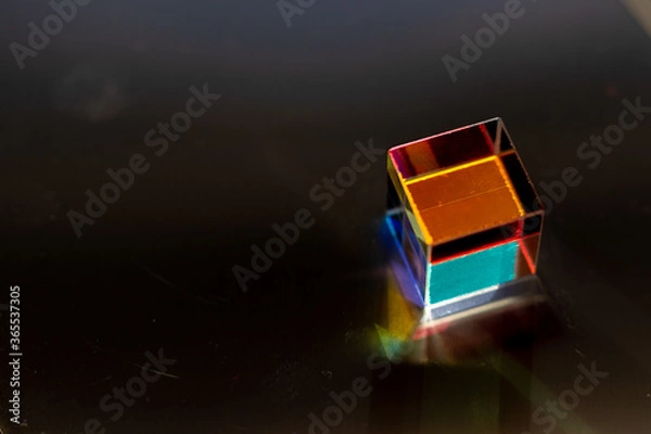 Obraz Color square crystal with rainbow