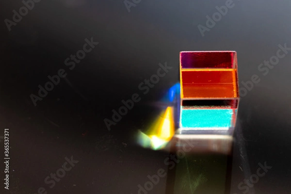 Obraz Color square crystal with rainbow