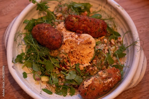 Fototapeta Hummus And Falafel