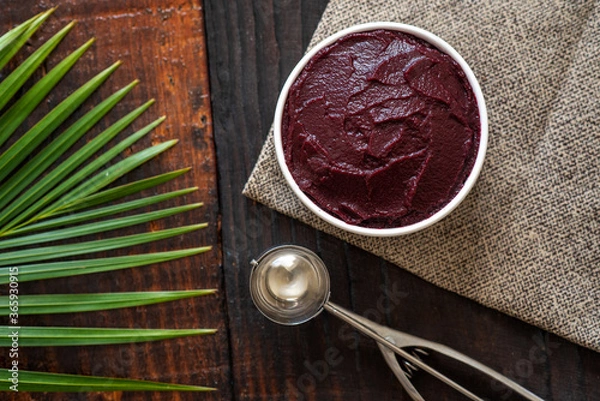 Obraz Acai bowl with fruit on table wooden