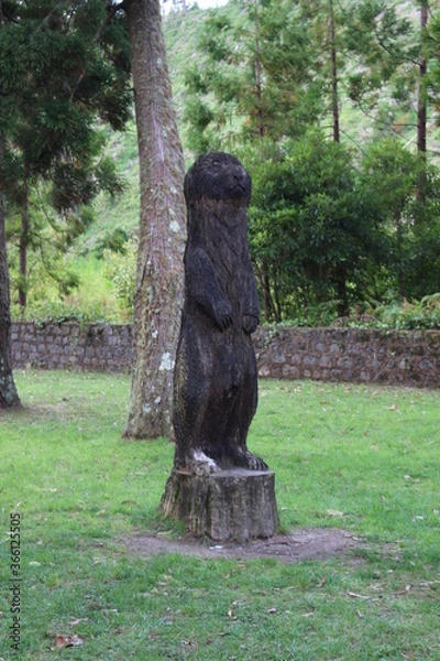 Fototapeta old stone statue
