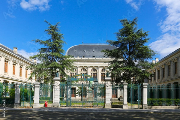 Obraz Lumiere University Lyon 2 in french city Lyon France. The building of University is outdoorin summer. LYON-FRANCE:JULY 13, 2016.