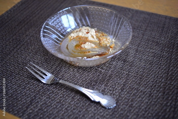 Obraz 黒蜜ときなこをかけたところてん