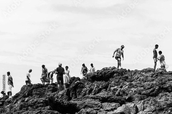 Obraz group of people walking in the mountains