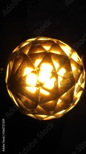 Fototapeta glowing light bulb