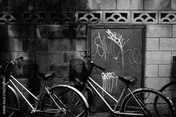 Fototapeta 自転車と壁