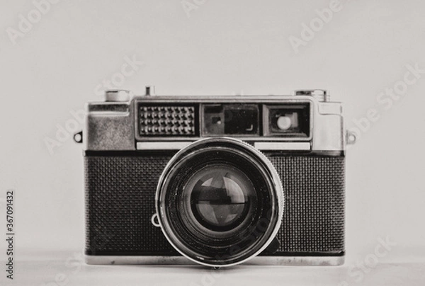 Obraz old vintage camera isolated on white