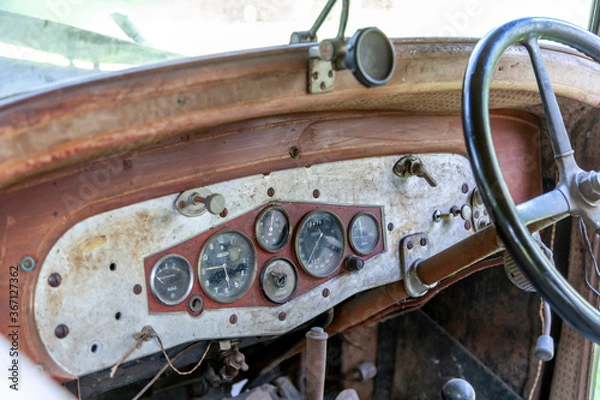 Obraz Rusty oldtimer car