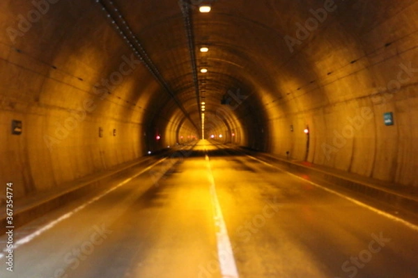 Fototapeta トンネル内