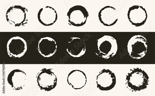 Fototapeta Set of hand drawn circles on a black and white background. Templates for design. Rounded shapes with spots in grunge style. Ink splatter.