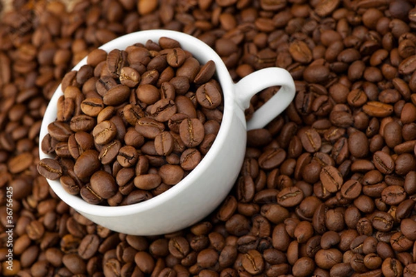 Obraz White cup with coffee grains