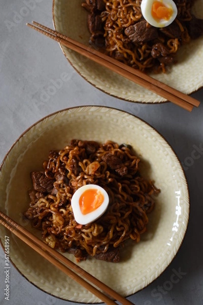 Obraz パラサイト