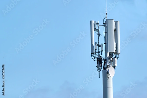 Fototapeta 5G Network Connection Concept-5G smart cellular network antenna base station on the telecommunication mast