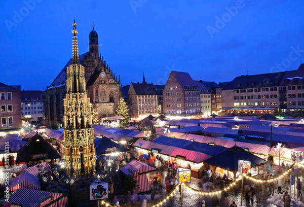 Fototapeta Christkindlesmarkt in Nuremberg, Germany