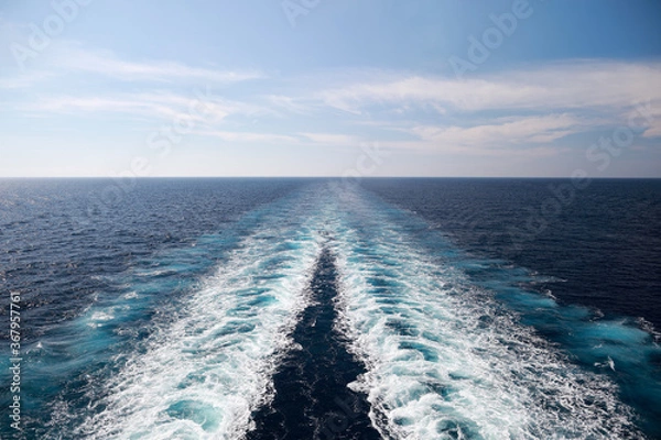 Obraz Trail of beautiful and clear water from cruise ship in Caribbean Sea in summer time