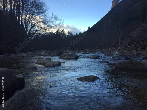 Obraz mountain river in winter