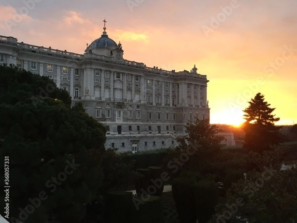 Obraz sunset at Madrid Royal Palace