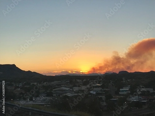 Obraz smoky sunset through the ranges