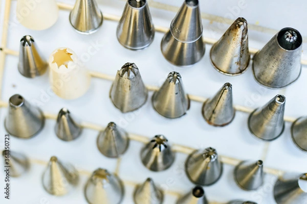 Obraz Spritztüllen in einer Pralinenmacherei.